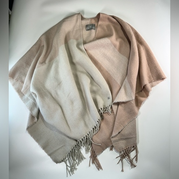 Soia & Kyo cozy acrylic wrap scarfigan fringe colorblock layering OS - Picture 2 of 10